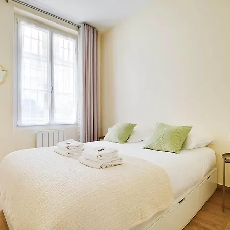 Cozy 2br 6p - Boulets Nation Apartment *